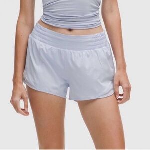 Lululemon Athletica NWT Hotty Hot 2.5” Serene Blue Shorts